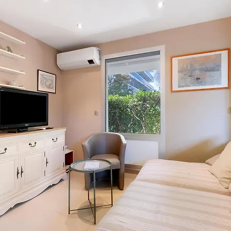 Juan-les-pins, Mas Du Tanit Olympe Apartamento *