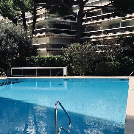 Juan-les-pins, Mas Du Tanit Olympe Apartment Antibes